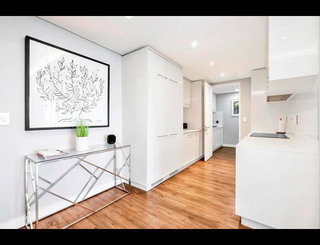 2 BEDROOM APARTMENT FOR SALE IN ROSEBANK